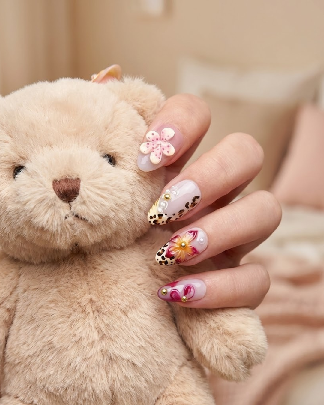 Handmade Mixed-Style Wearable Nails