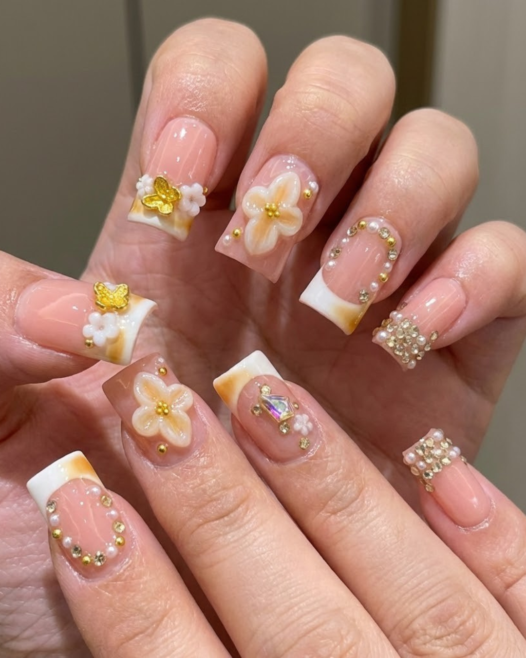 Le Clou Honey Bloom Duckbill