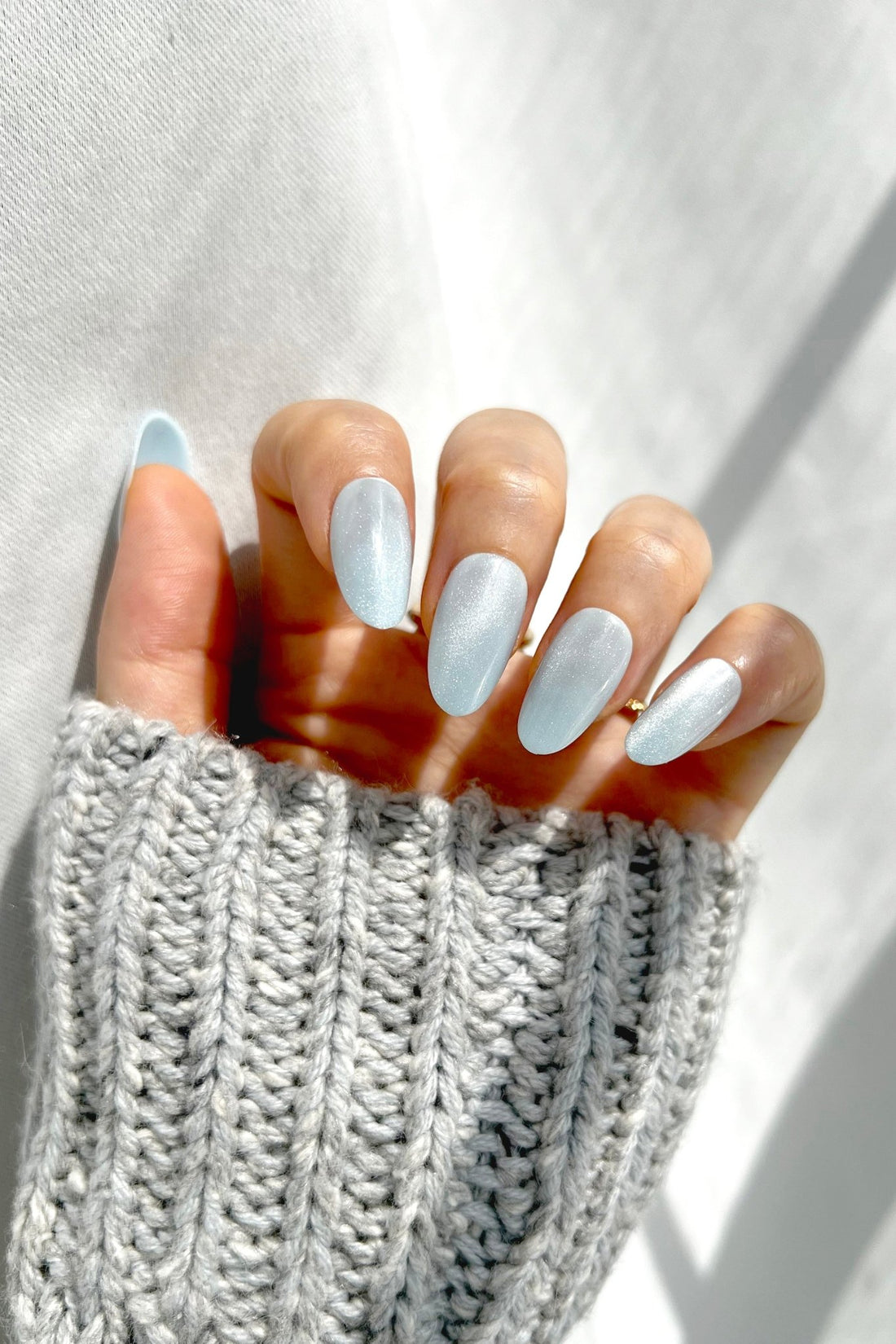 Glacial Quartz | Soft & Durable Press - On Nails - Le Clou