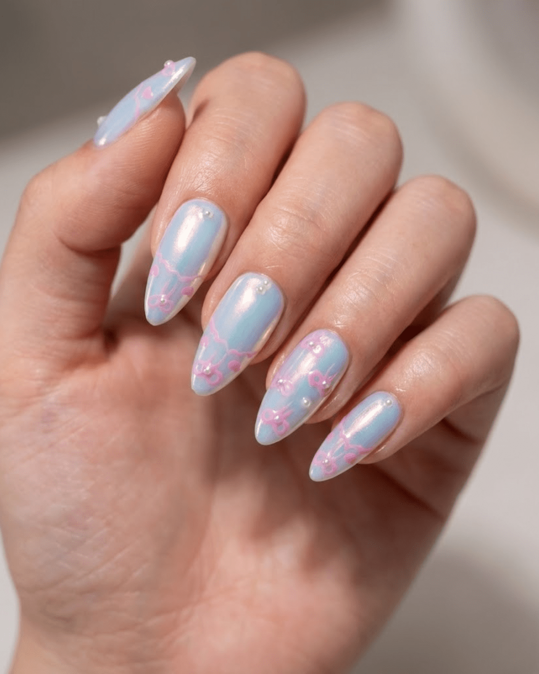 Iridescent Pink - Gradient Florals - Le Clou
