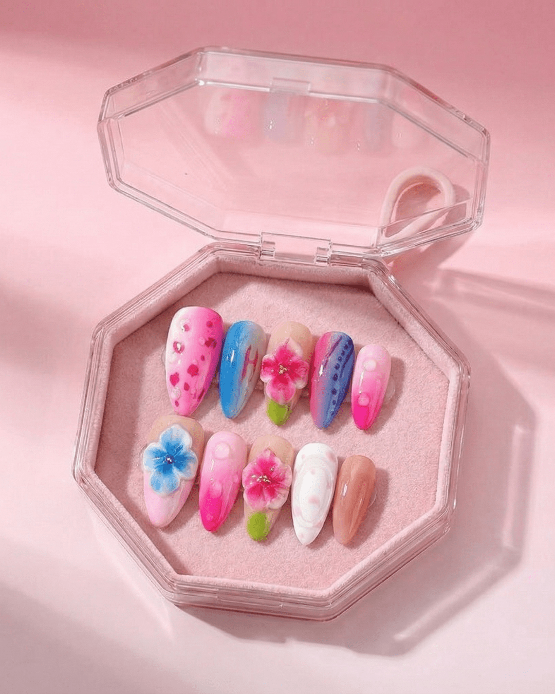 Leclou Blossom Splash Nails - Le Clou