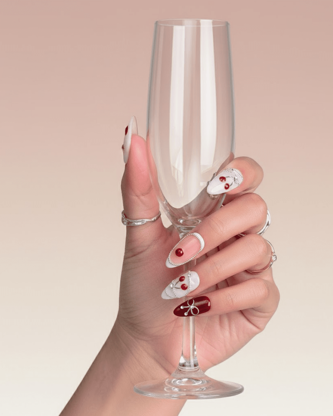 Leclou Cherry Lace Nails - Le Clou