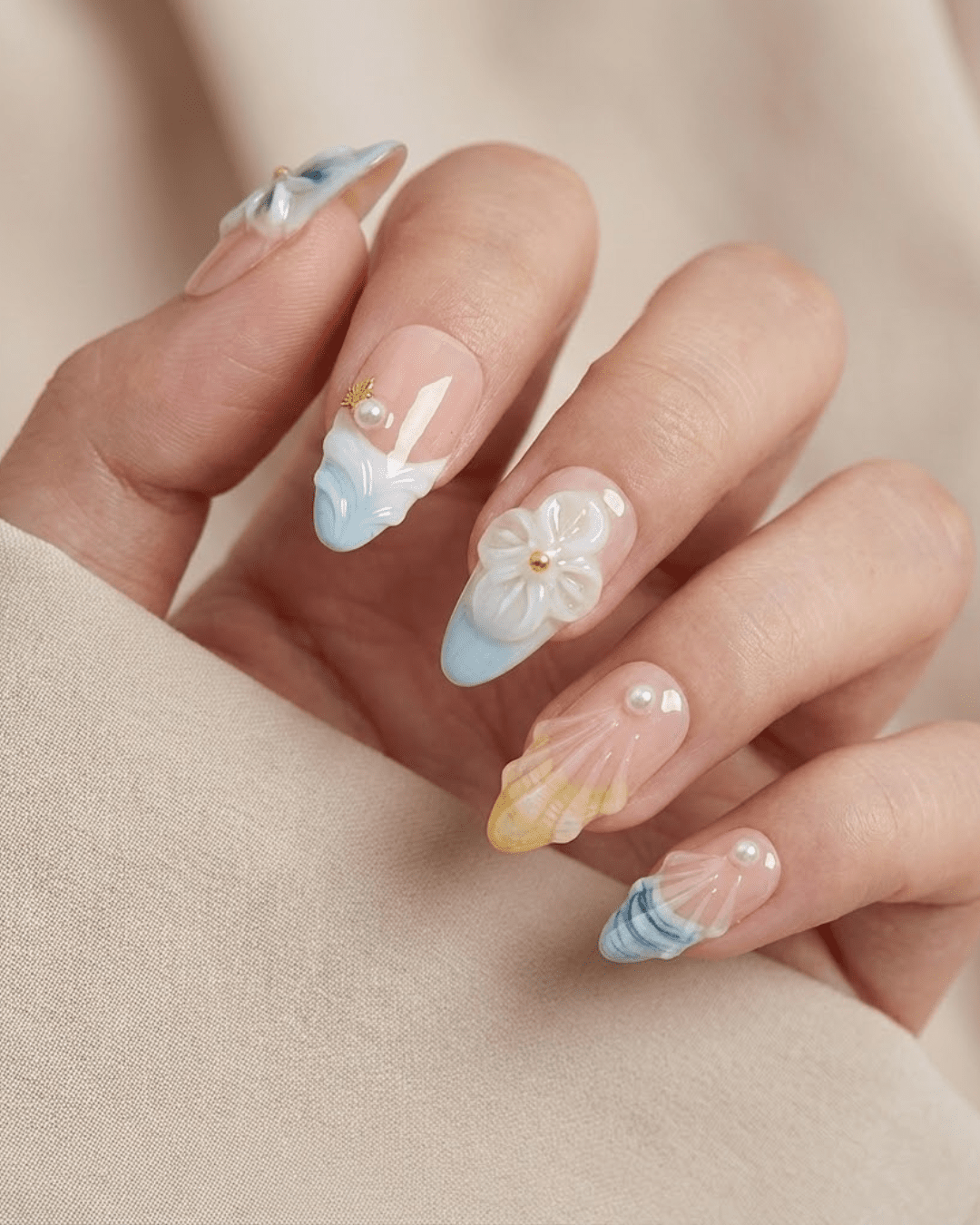 Leclou Seashell Breeze Nails - Le Clou