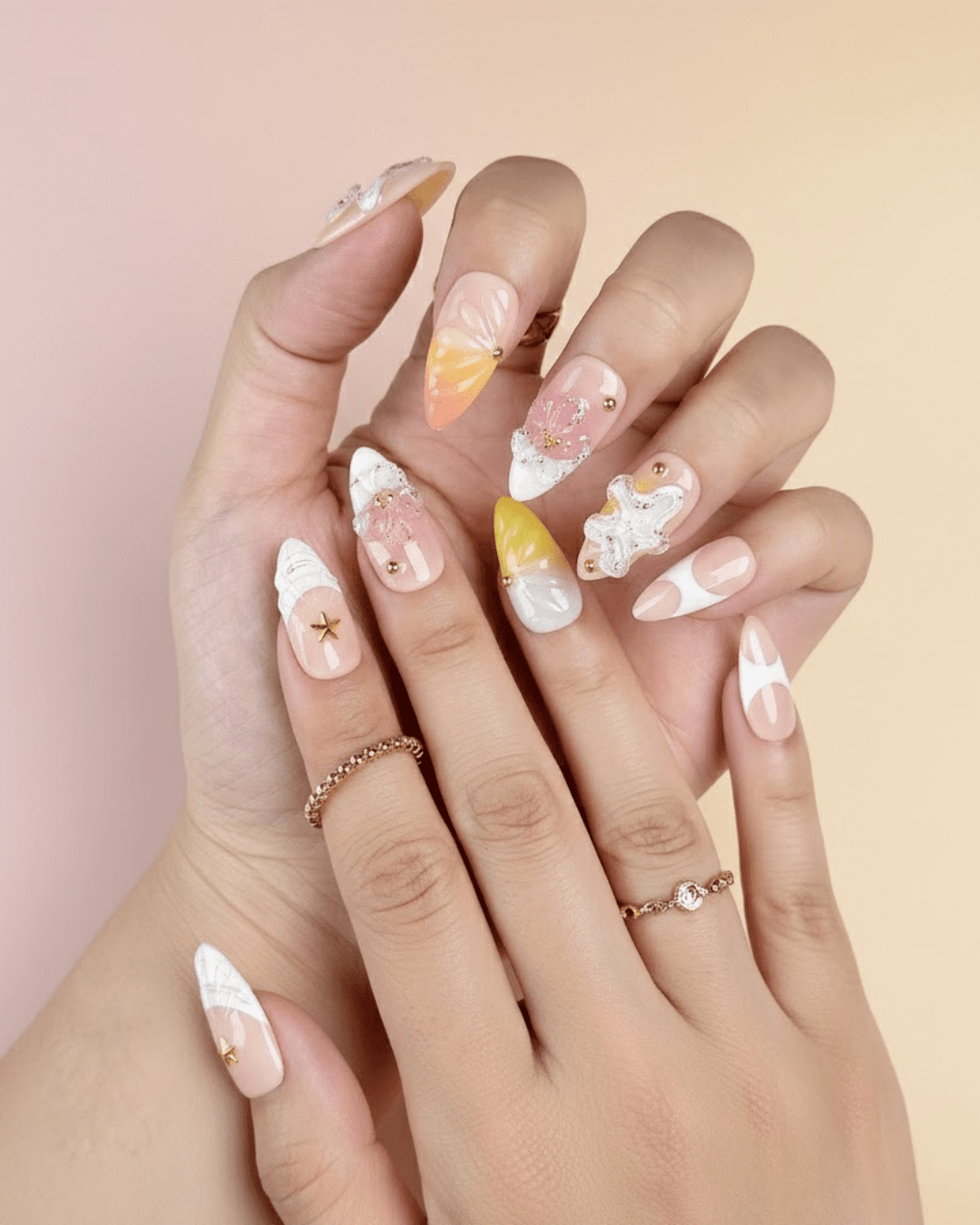 Leclou Starfish Glow Nails - Le Clou