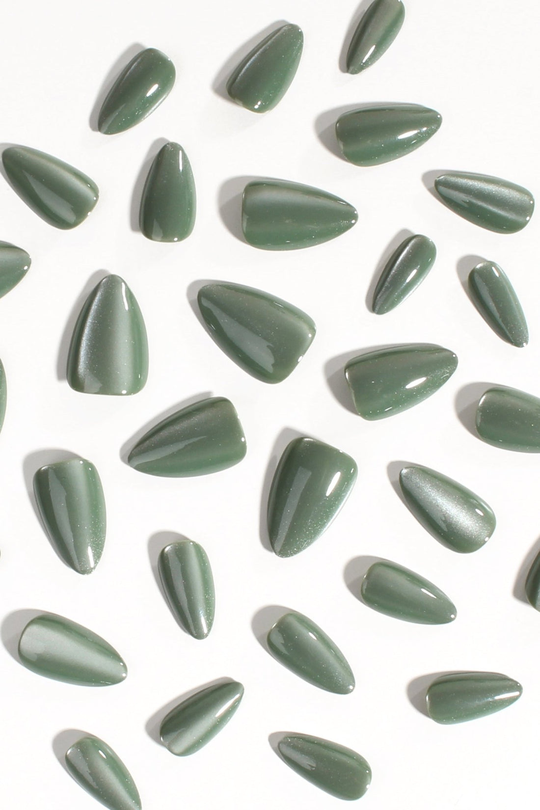 Sage Quartz | Soft & Durable Press - On Nails - Le Clou